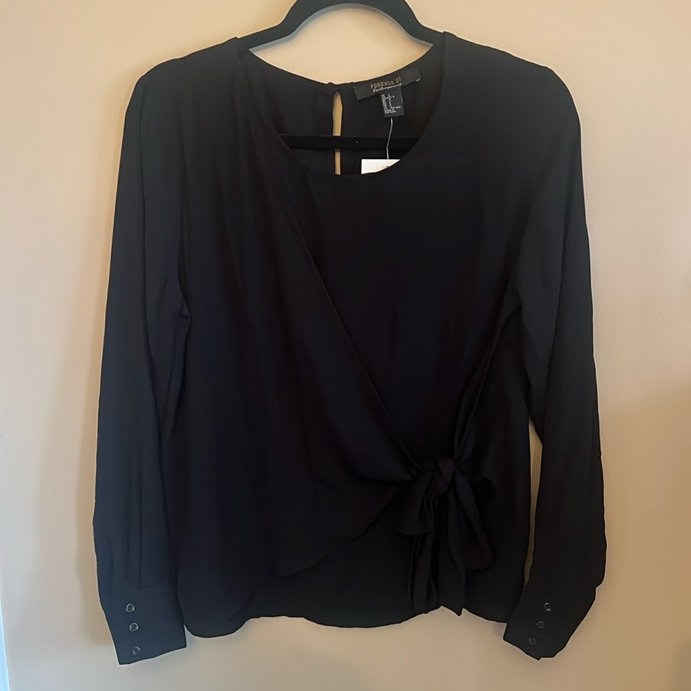 Forever 21 Women’s Tie-Front Black Long-Sleeve Blouse, NWT